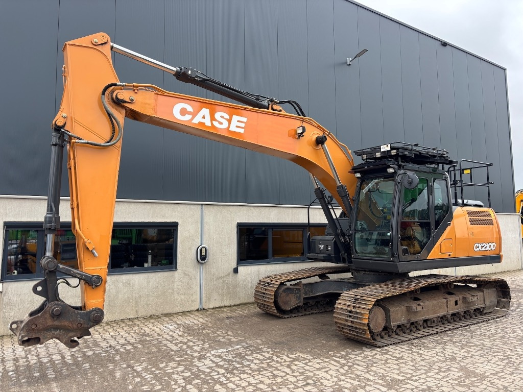 Case CX 210 D - Kāpurķēžu ekskavators: foto 1 Case CX 210 D - Kāpurķēžu ekskavators: foto 1