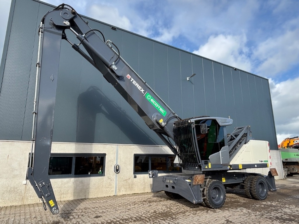 Fuchs MHL 340 F - MHL340 Terex Ecotec TWH228 - Atkritumu iekrāvējs: foto 4 Fuchs MHL 340 F - MHL340 Terex Ecotec TWH228 - Atkritumu iekrāvējs: foto 4