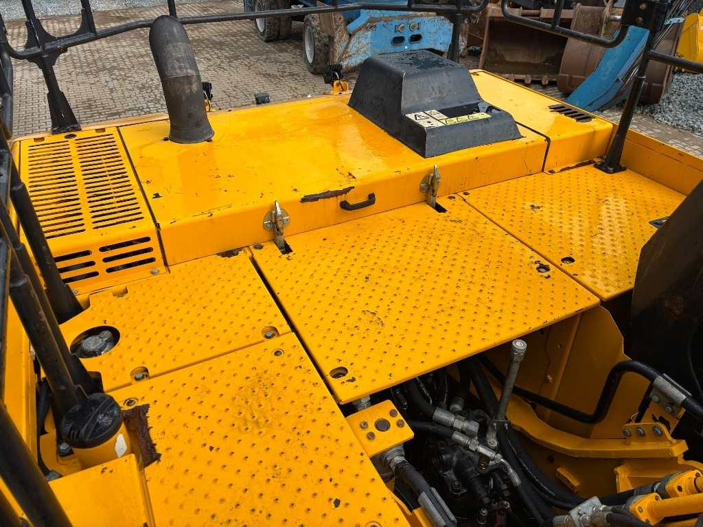 Kāpurķēžu ekskavators JCB 220 XL 4F -- 220X lc -- 220 X LC: foto 29