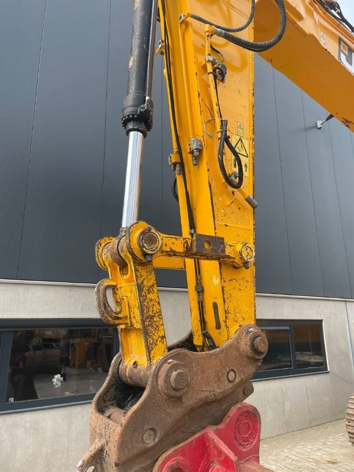 JCB JS300LC -- JS 300 LC - Kāpurķēžu ekskavators: foto 5 JCB JS300LC -- JS 300 LC - Kāpurķēžu ekskavators: foto 5