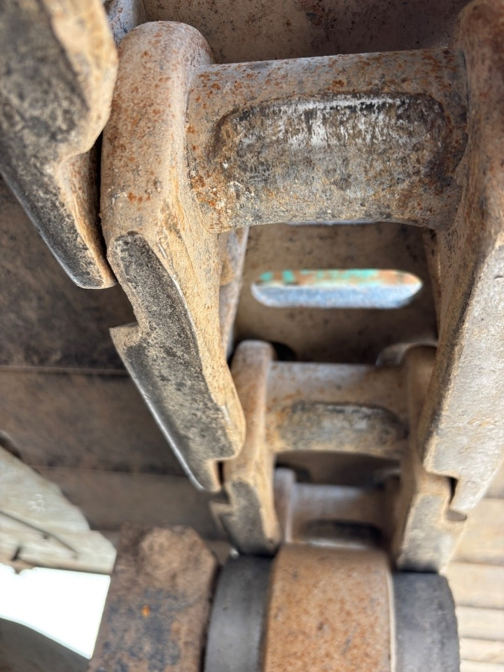 Kāpurķēžu ekskavators Kobelco SK 210 LC-9 - SK210 - SK 210: foto 35