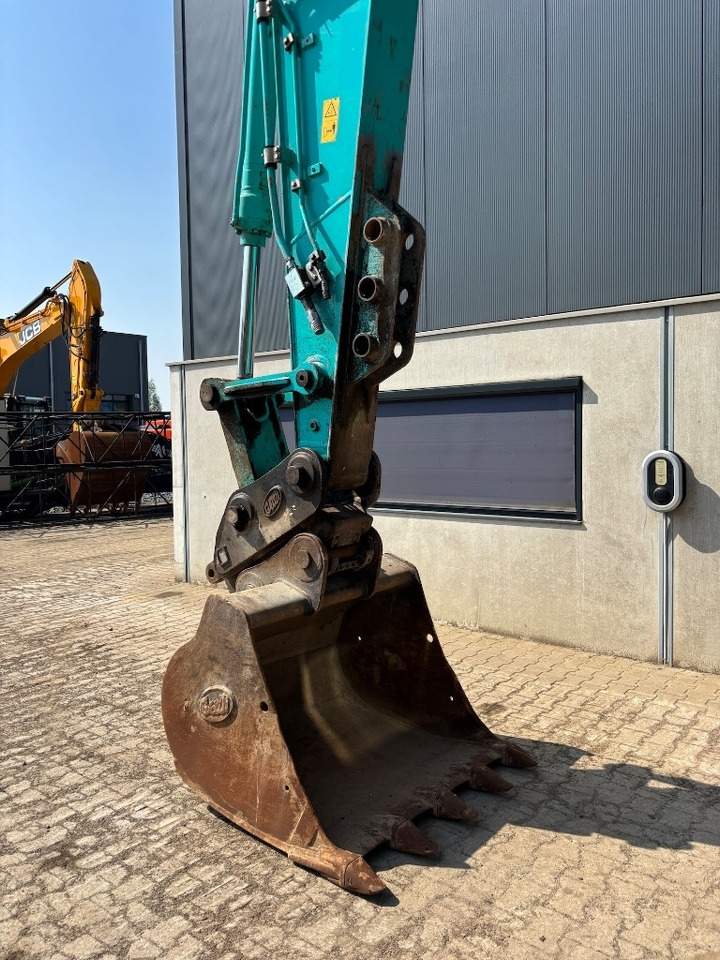 Kāpurķēžu ekskavators Kobelco SK 210 LC-9 - SK210 - SK 210: foto 9