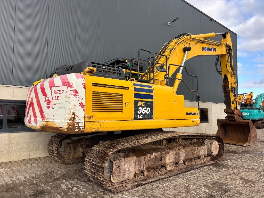 Komatsu PC 360 LC-11 - Kāpurķēžu ekskavators: foto 5 Komatsu PC 360 LC-11 - Kāpurķēžu ekskavators: foto 5