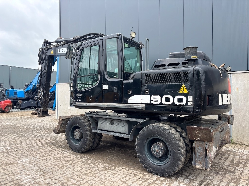 Liebherr A 900 C - A900 - A 904 C - Riteņu ekskavators: foto 3 Liebherr A 900 C - A900 - A 904 C - Riteņu ekskavators: foto 3