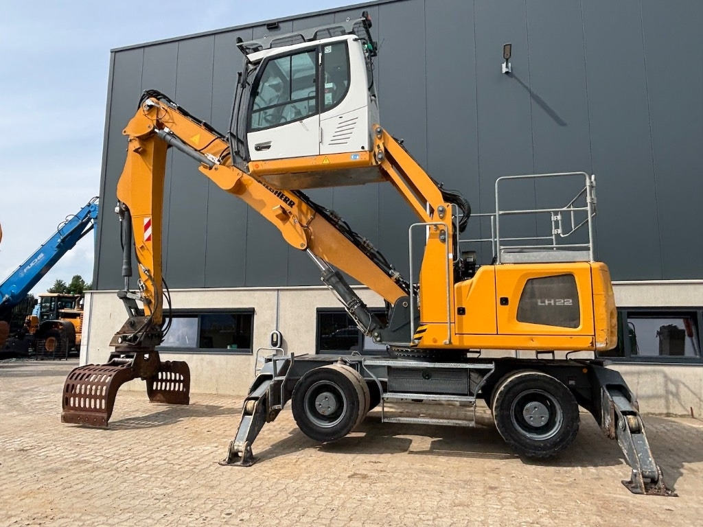 Liebherr LH 22 M - LH 24 - LH22M - Atkritumu iekrāvējs: foto 2 Liebherr LH 22 M - LH 24 - LH22M - Atkritumu iekrāvējs: foto 2