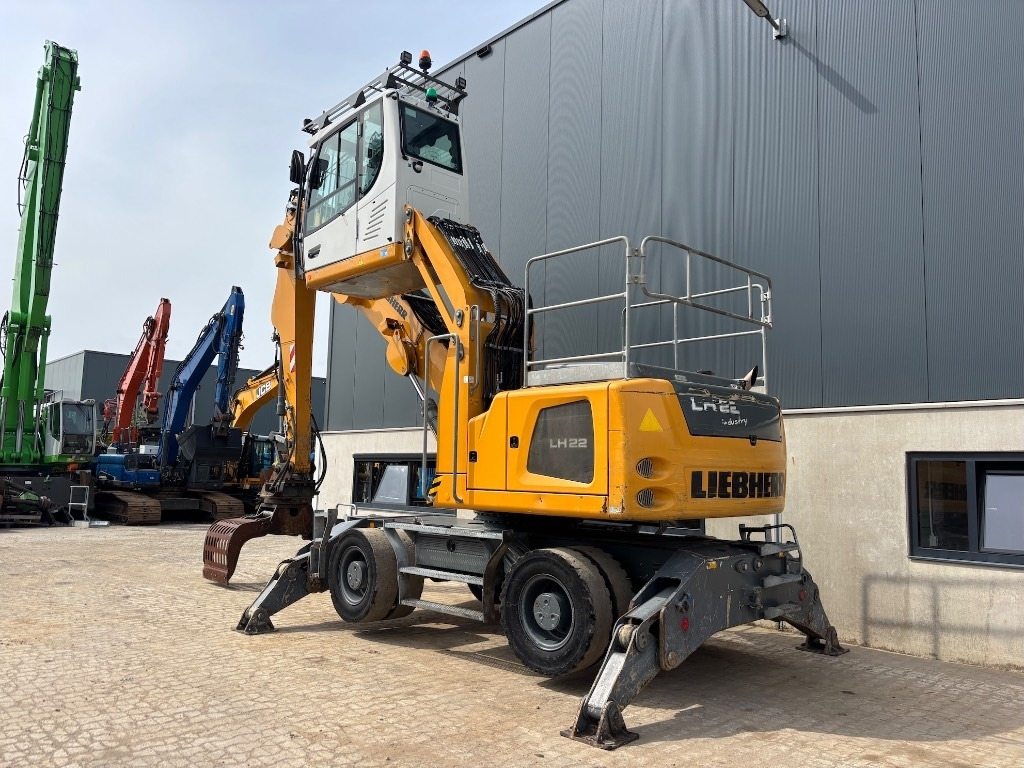 Liebherr LH 22 M - LH 24 - LH22M - Atkritumu iekrāvējs: foto 3 Liebherr LH 22 M - LH 24 - LH22M - Atkritumu iekrāvējs: foto 3