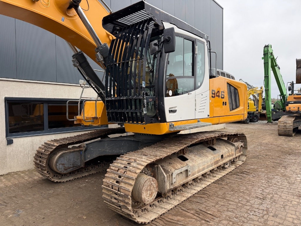Liebherr R 946 LC - R946 - R946LC - R 938 - Kāpurķēžu ekskavators: foto 2 Liebherr R 946 LC - R946 - R946LC - R 938 - Kāpurķēžu ekskavators: foto 2