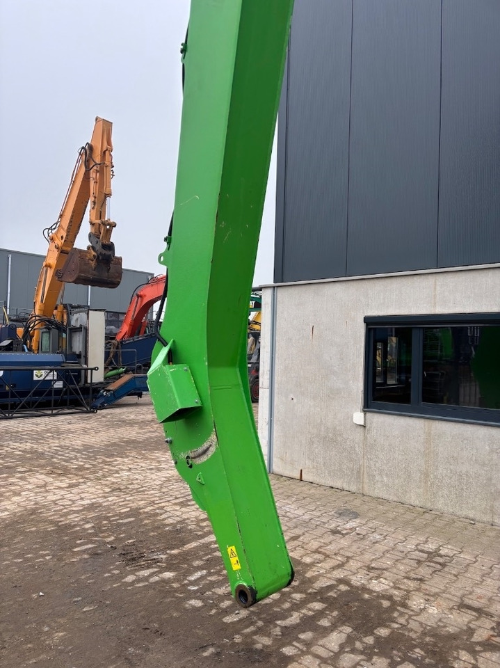 Atkritumu iekrāvējs Sennebogen 821 E: foto 45