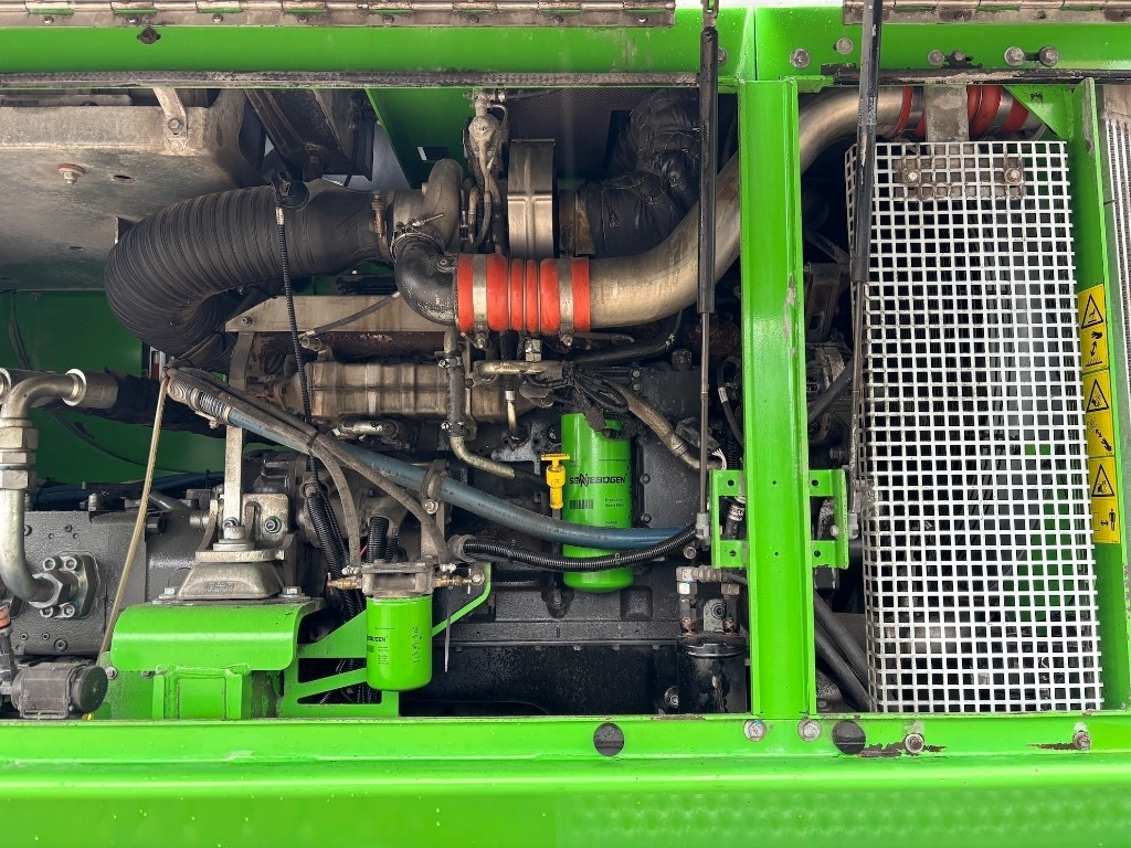 Atkritumu iekrāvējs Sennebogen 835 M - 835 E - 835E - 835M: foto 31 Atkritumu iekrāvējs Sennebogen 835 M - 835 E - 835E - 835M: foto 31