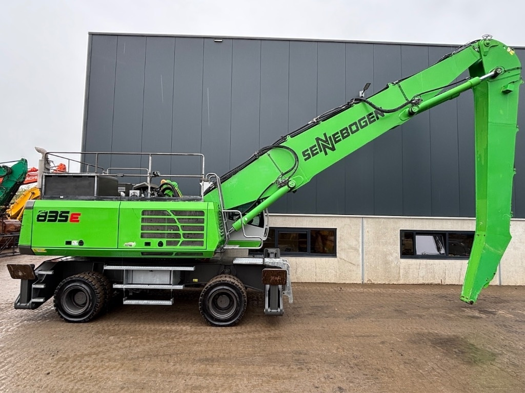 Atkritumu iekrāvējs Sennebogen 835 M - 835 E - 835E - 835M: foto 12 Atkritumu iekrāvējs Sennebogen 835 M - 835 E - 835E - 835M: foto 12