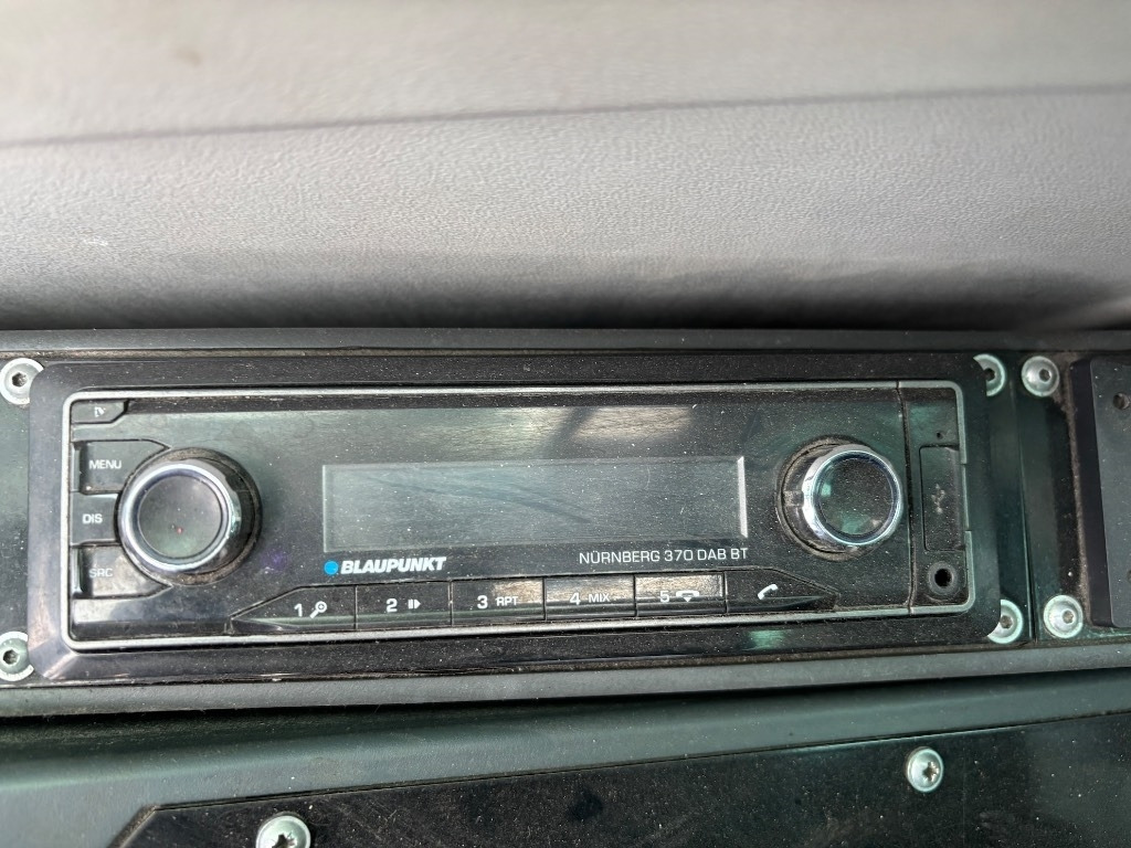 Atkritumu iekrāvējs Sennebogen 835 M - 835 E - 835E - 835M: foto 26 Atkritumu iekrāvējs Sennebogen 835 M - 835 E - 835E - 835M: foto 26