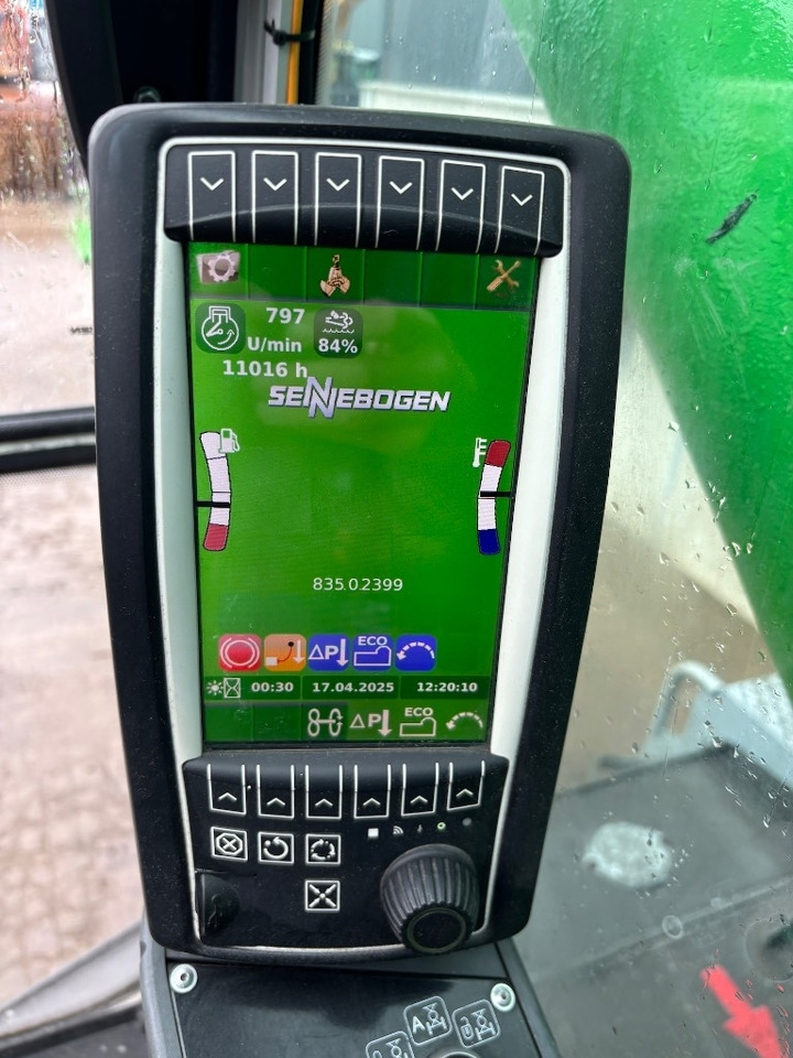 Atkritumu iekrāvējs Sennebogen 835 M - 835 E - 835E - 835M: foto 24 Atkritumu iekrāvējs Sennebogen 835 M - 835 E - 835E - 835M: foto 24