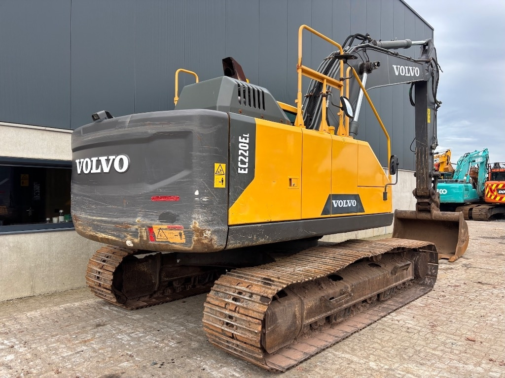 Volvo EC 220 E - EC220EL - EC 220 - Kāpurķēžu ekskavators: foto 5 Volvo EC 220 E - EC220EL - EC 220 - Kāpurķēžu ekskavators: foto 5