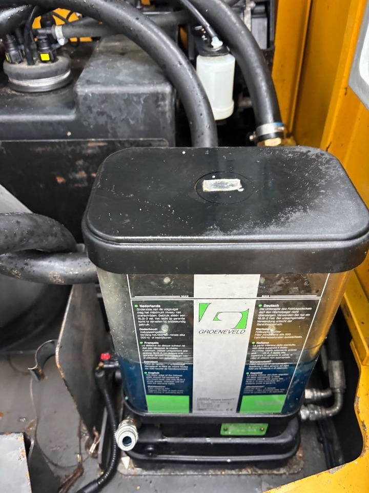 Kāpurķēžu ekskavators Volvo EC 300 EL - EC 300 E - EC 300 EL: foto 29 Kāpurķēžu ekskavators Volvo EC 300 EL - EC 300 E - EC 300 EL: foto 29