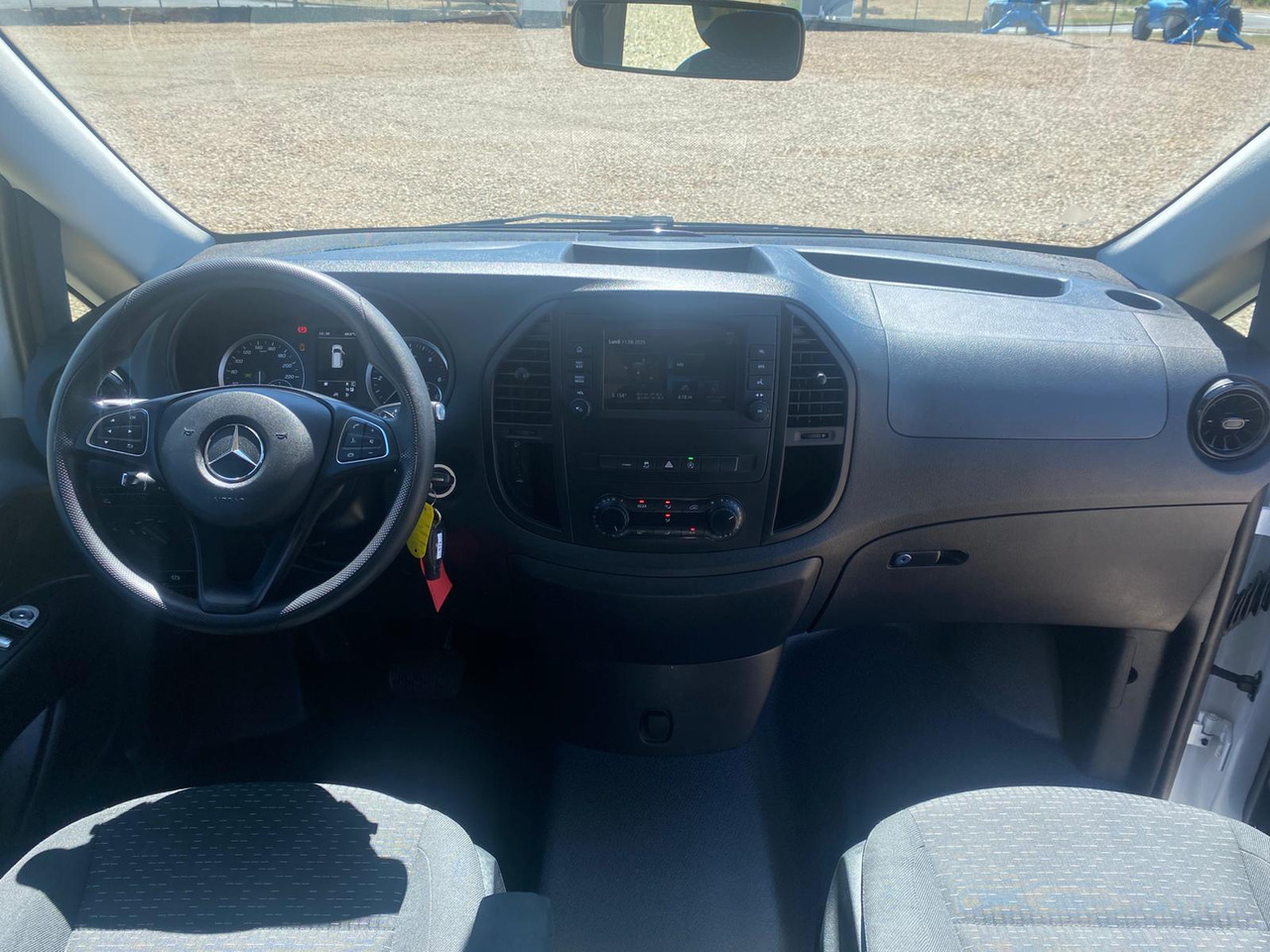 MERCEDES-BENZ Vito Tourer 114 CDI 136 Long Pro 9G-Tronic 8 Places - Pasažieru furgons: foto 5 MERCEDES-BENZ Vito Tourer 114 CDI 136 Long Pro 9G-Tronic 8 Places - Pasažieru furgons: foto 5