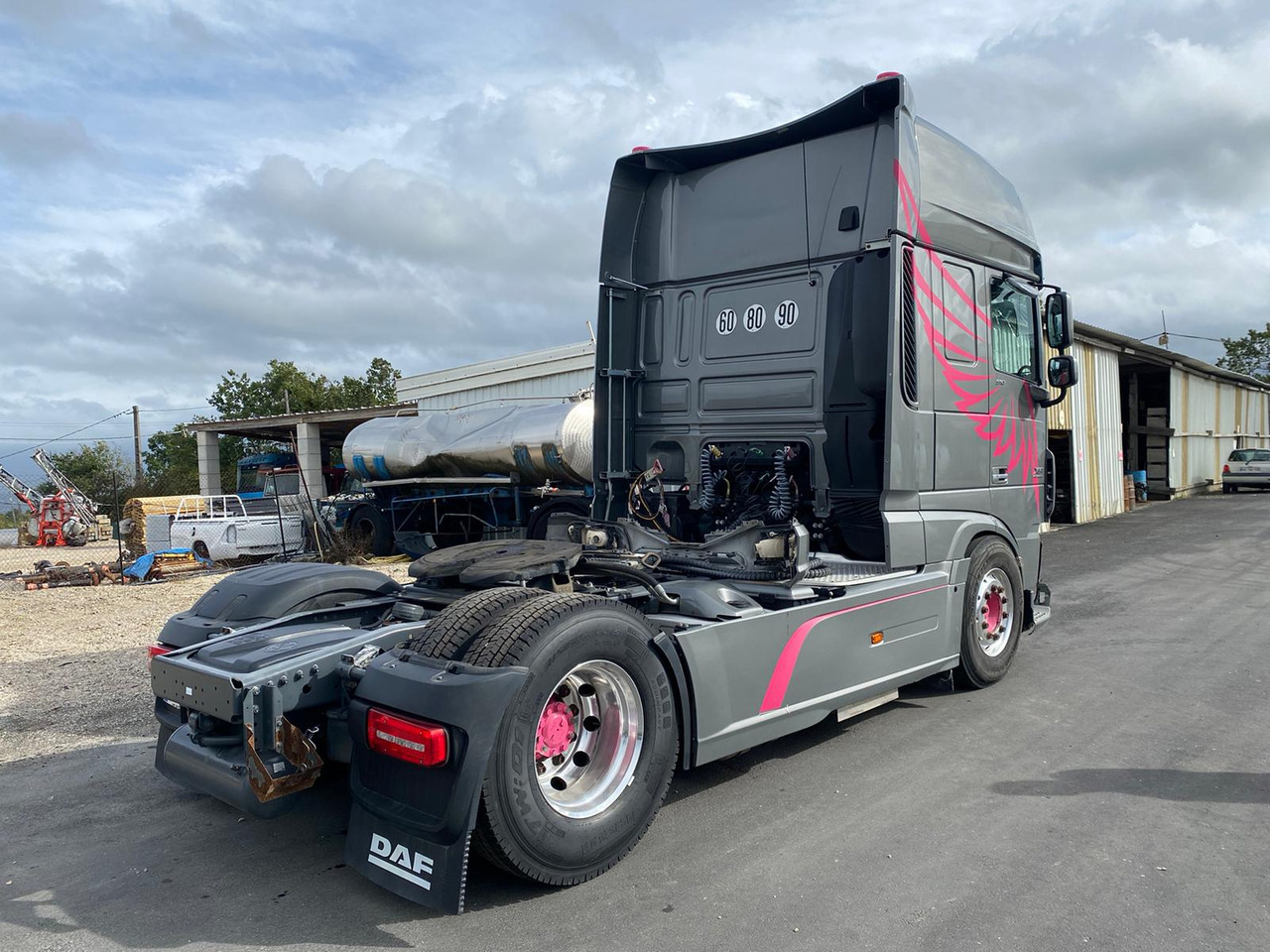 DAF XF 510 Super Space Cab - Vilcējs: foto 3 DAF XF 510 Super Space Cab - Vilcējs: foto 3