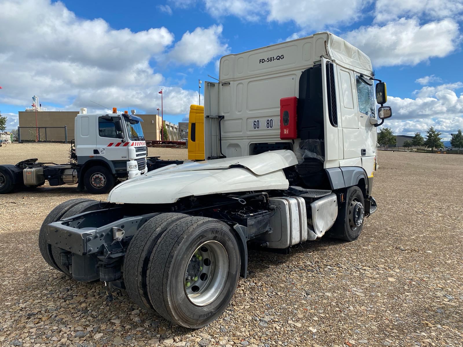 DAF XF480 - Vilcējs: foto 3 DAF XF480 - Vilcējs: foto 3