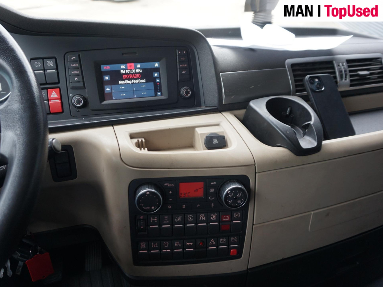 MAN TGX 18.420 4X2 BLS / ADR EXIII / PTO / Euro6 - Vilcējs: foto 5 MAN TGX 18.420 4X2 BLS / ADR EXIII / PTO / Euro6 - Vilcējs: foto 5