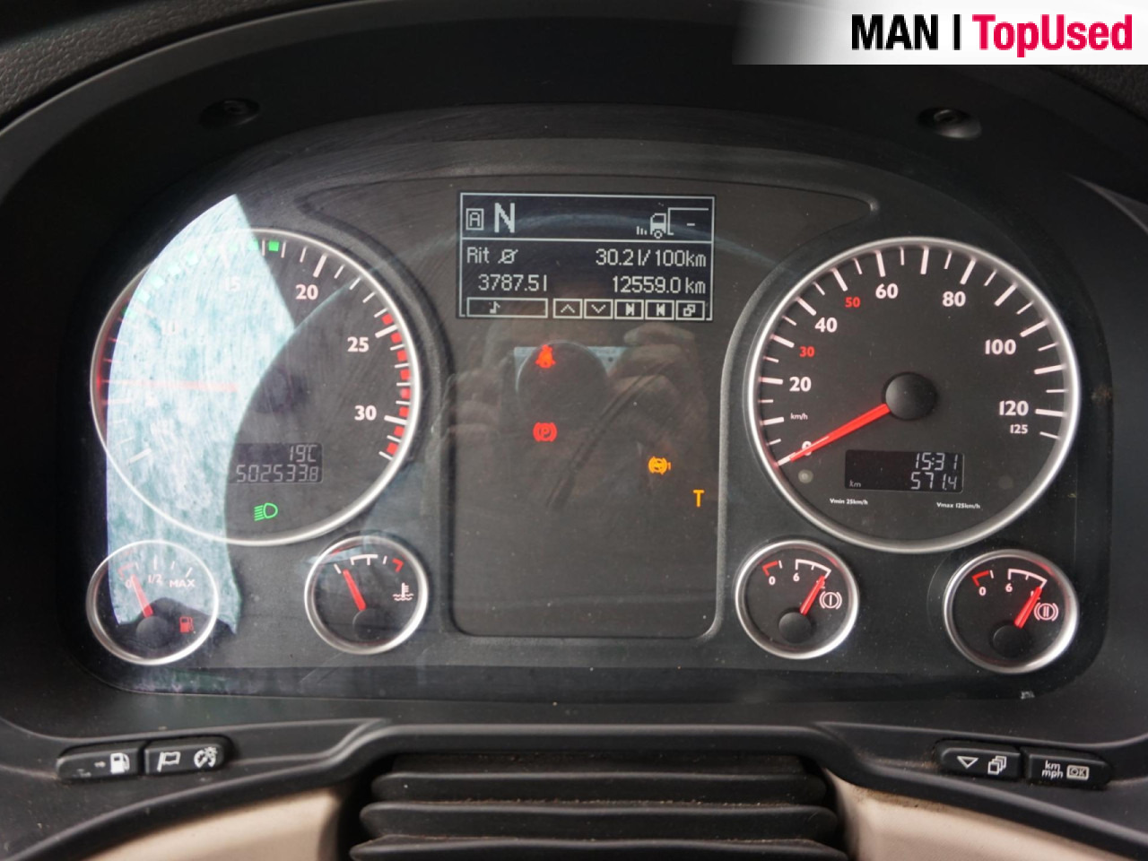 MAN TGX 18.420 4X2 BLS / ADR EXIII / PTO / Euro6 - Vilcējs: foto 3 MAN TGX 18.420 4X2 BLS / ADR EXIII / PTO / Euro6 - Vilcējs: foto 3