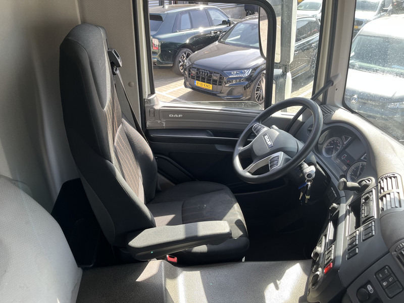 DAF CF 260 FA / 18 Ton / 93 dkm / Box / Laadklep / APK 09-25 - Kravas automašīna ar slēgto virsbūvi: foto 3 DAF CF 260 FA / 18 Ton / 93 dkm / Box / Laadklep / APK 09-25 - Kravas automašīna ar slēgto virsbūvi: foto 3