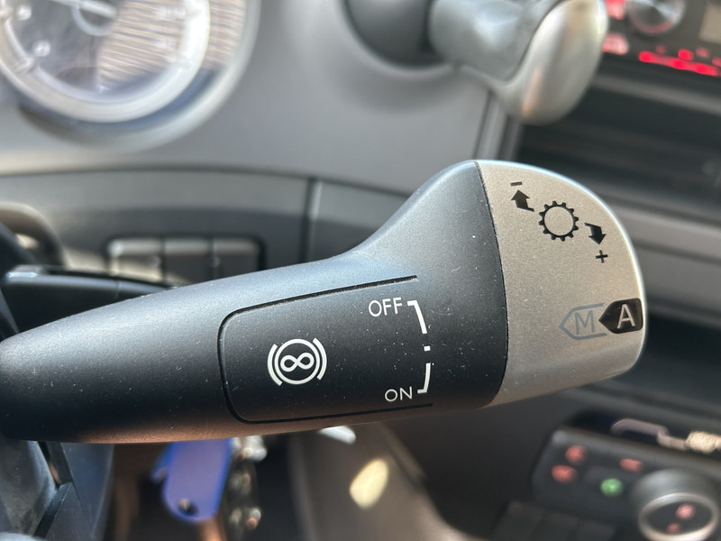 DAF CF 260 FA / Carrier Koeler - 30 gr / Chereau Frigobox / Laadklep 2000 kg - Kravas automašīna refrižerators: foto 5 DAF CF 260 FA / Carrier Koeler - 30 gr / Chereau Frigobox / Laadklep 2000 kg - Kravas automašīna refrižerators: foto 5