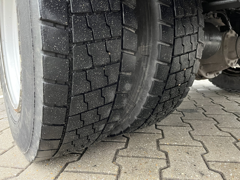 DAF LF 180 FA Euro 6 / 12 Ton / 347 dkm / Box / LBW līzingu DAF LF 180 FA Euro 6 / 12 Ton / 347 dkm / Box / LBW: foto 17 DAF LF 180 FA Euro 6 / 12 Ton / 347 dkm / Box / LBW līzingu DAF LF 180 FA Euro 6 / 12 Ton / 347 dkm / Box / LBW: foto 17