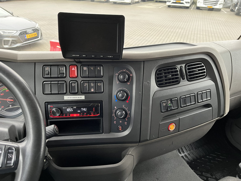 DAF LF 180 FA Euro 6 / 12 Ton / 347 dkm / Box / LBW - Kravas automašīna ar slēgto virsbūvi: foto 5 DAF LF 180 FA Euro 6 / 12 Ton / 347 dkm / Box / LBW - Kravas automašīna ar slēgto virsbūvi: foto 5