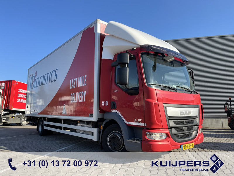 DAF LF 210 FA / 12 Ton / 394 dkm / Box / Loadlift / NL Truck - Kravas automašīna ar slēgto virsbūvi: foto 1 DAF LF 210 FA / 12 Ton / 394 dkm / Box / Loadlift / NL Truck - Kravas automašīna ar slēgto virsbūvi: foto 1