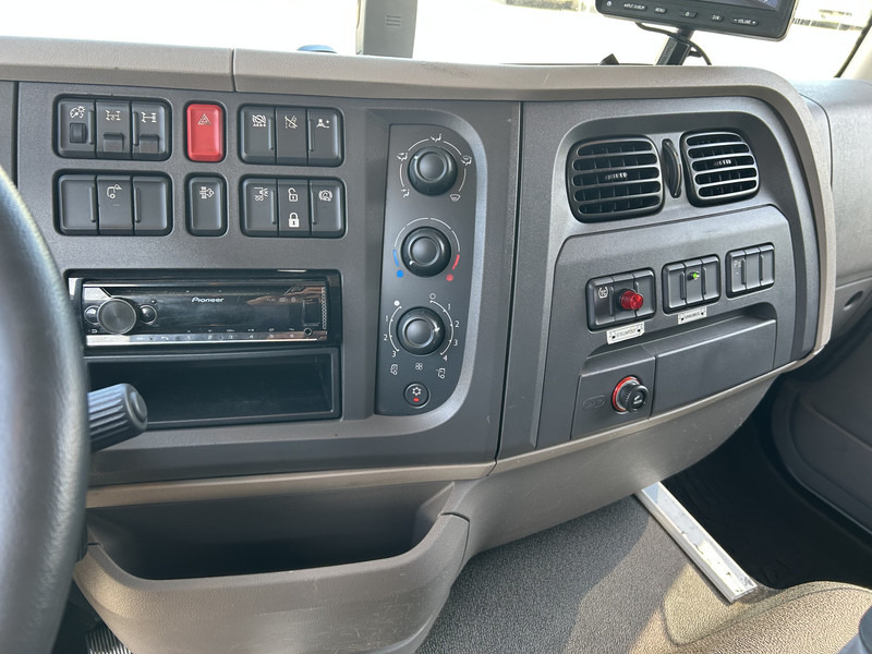 DAF LF 320 FA / Effer 175.2/c3s Crane / 363 dkm / Plateau / NL Truck - Kravas auto ar manipulatoru: foto 5 DAF LF 320 FA / Effer 175.2/c3s Crane / 363 dkm / Plateau / NL Truck - Kravas auto ar manipulatoru: foto 5