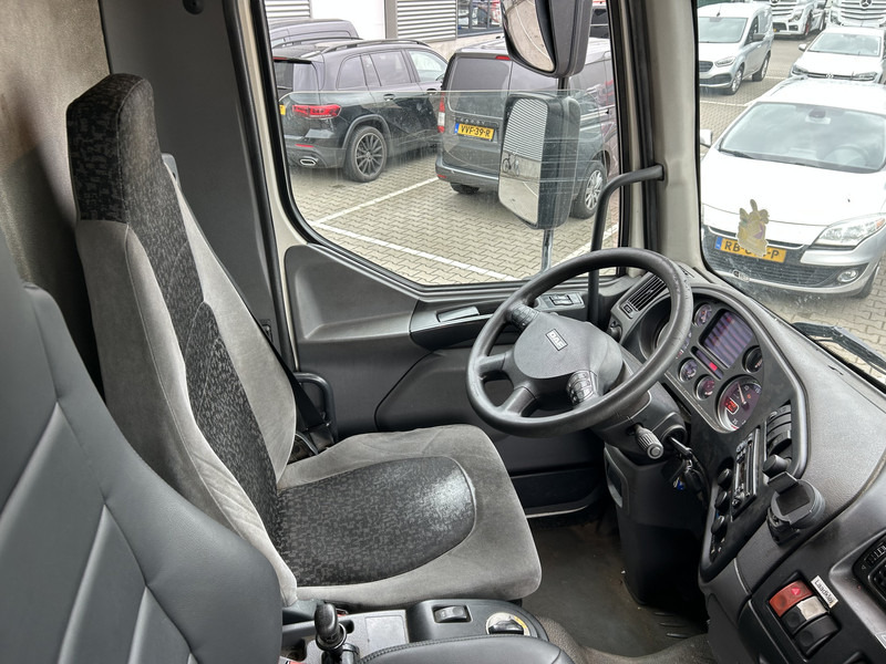 DAF LF55 220 Euro 4 / 12 Ton / 673 dkm / Box / Loadlift / APK TUV 01-26 - Kravas automašīna ar slēgto virsbūvi: foto 3 DAF LF55 220 Euro 4 / 12 Ton / 673 dkm / Box / Loadlift / APK TUV 01-26 - Kravas automašīna ar slēgto virsbūvi: foto 3