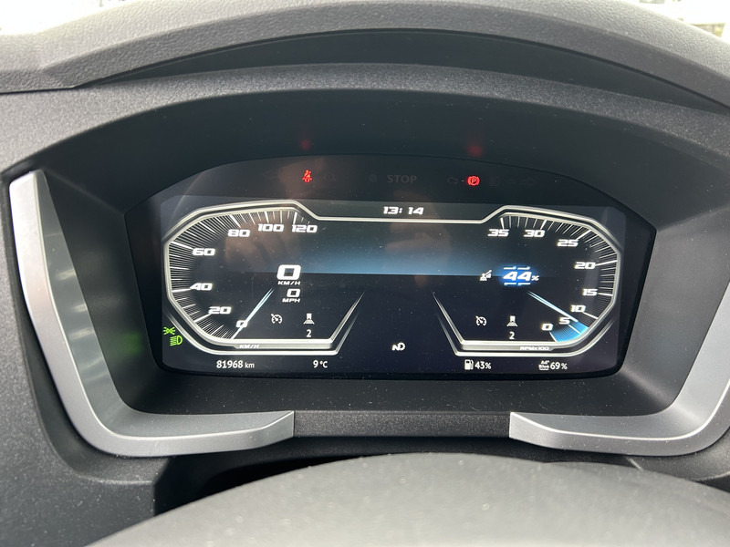 DAF XB 290 FA / 16 Ton / Nieuwe Tacho V2 / Box / Laadklep / APK 12-26 - Kravas automašīna ar slēgto virsbūvi: foto 4 DAF XB 290 FA / 16 Ton / Nieuwe Tacho V2 / Box / Laadklep / APK 12-26 - Kravas automašīna ar slēgto virsbūvi: foto 4