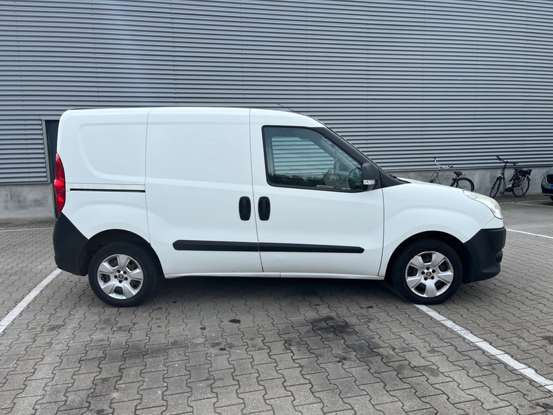 Fiat Dobló Cargo 1.3 MultiJet / NL Van - Mazs furgons: foto 2 Fiat Dobló Cargo 1.3 MultiJet / NL Van - Mazs furgons: foto 2