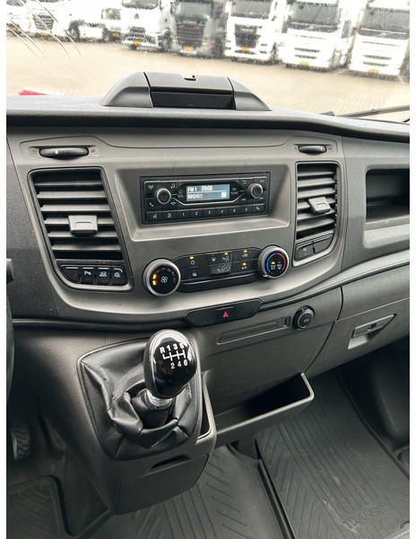 Ford Transit 2.0 TDCI Trend / Kupplung Problem / 193 dkm / L3 H2 / APK TUV 02-26 - Kravas mikroautobuss: foto 5 Ford Transit 2.0 TDCI Trend / Kupplung Problem / 193 dkm / L3 H2 / APK TUV 02-26 - Kravas mikroautobuss: foto 5