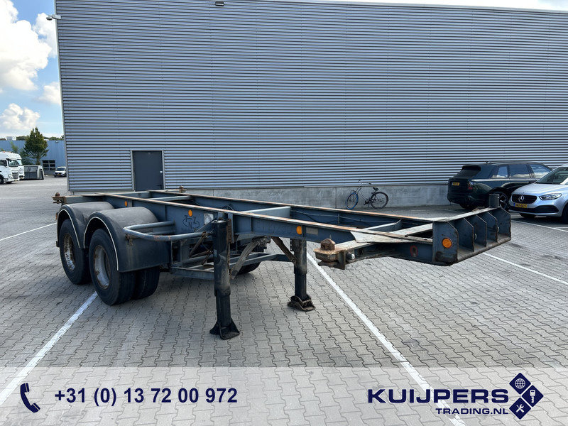 Fruehauf ED 24 / 2 as Blad - Spring / Container 20 FT / Classic / Oldtimer - Puspiekabe noņemamā virsbūve/ Konteineru vedējs: foto 1 Fruehauf ED 24 / 2 as Blad - Spring / Container 20 FT / Classic / Oldtimer - Puspiekabe noņemamā virsbūve/ Konteineru vedējs: foto 1