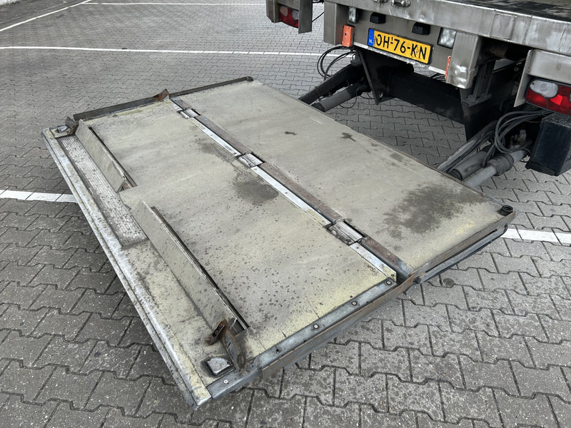 H.T.F HZO 39 / Heiwo / Isolated Box / Steer + Lift Axle / Loadlift 2500 kg - Puspiekabe slēgtā virsbūve: foto 5 H.T.F HZO 39 / Heiwo / Isolated Box / Steer + Lift Axle / Loadlift 2500 kg - Puspiekabe slēgtā virsbūve: foto 5