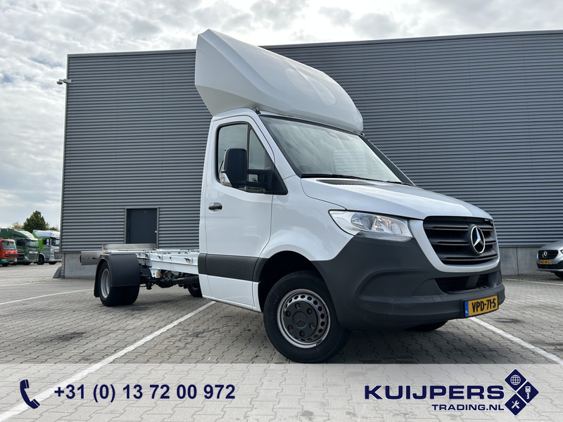 Mercedes-Benz Sprinter 515 1.9 CDI / Chassis Cabine / WB 433 cm / 324 dkm / APK TUV 03-26 - Komercauto: foto 1 Mercedes-Benz Sprinter 515 1.9 CDI / Chassis Cabine / WB 433 cm / 324 dkm / APK TUV 03-26 - Komercauto: foto 1