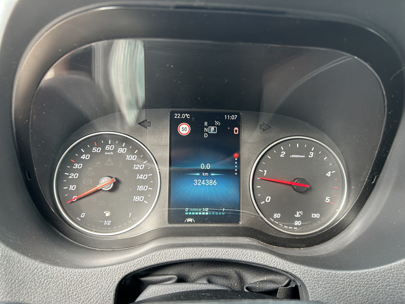 Mercedes-Benz Sprinter 515 1.9 CDI / Chassis Cabine / WB 433 cm / 324 dkm / APK TUV 03-26 - Komercauto: foto 4 Mercedes-Benz Sprinter 515 1.9 CDI / Chassis Cabine / WB 433 cm / 324 dkm / APK TUV 03-26 - Komercauto: foto 4