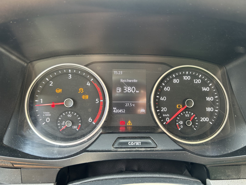 MAN TGE 3.180 2.0 Euro 6 / Box / 420 dkm / Loadlift / Cruise / NL Van - Furgons ar slēgtā virsbūve: foto 4 MAN TGE 3.180 2.0 Euro 6 / Box / 420 dkm / Loadlift / Cruise / NL Van - Furgons ar slēgtā virsbūve: foto 4