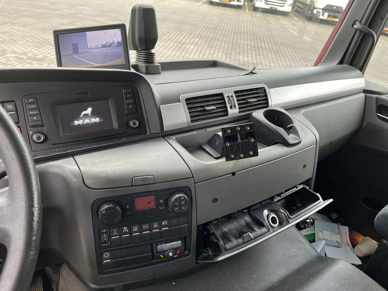 MAN TGM 18.250 / 18 Ton / 560 dkm / New Tacho V2 / Box / Loadlift / APK TUV 12-25 - Kravas automašīna ar slēgto virsbūvi: foto 5 MAN TGM 18.250 / 18 Ton / 560 dkm / New Tacho V2 / Box / Loadlift / APK TUV 12-25 - Kravas automašīna ar slēgto virsbūvi: foto 5