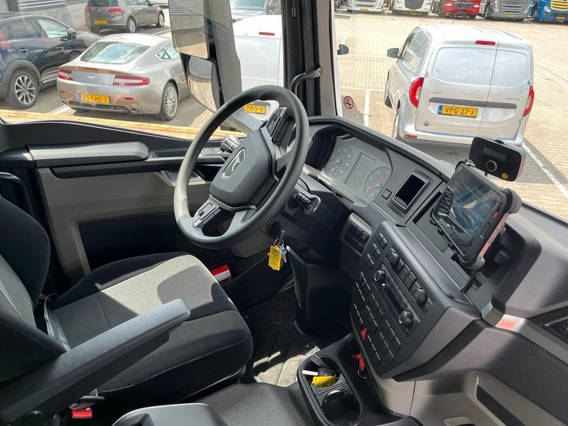 MAN TGM 18.250 / Carrier Koeler -30 gr / Chereau Frigobox / Laadklep / APK 06-26 - Kravas automašīna refrižerators: foto 3 MAN TGM 18.250 / Carrier Koeler -30 gr / Chereau Frigobox / Laadklep / APK 06-26 - Kravas automašīna refrižerators: foto 3