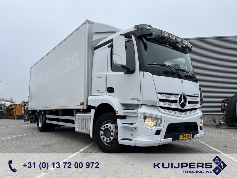 Mercedes-Benz Actros 2124 / New Tacho V2 / 617 dkm / Box / Loadlift / APK TUV 09-25 - Kravas automašīna ar slēgto virsbūvi: foto 1 Mercedes-Benz Actros 2124 / New Tacho V2 / 617 dkm / Box / Loadlift / APK TUV 09-25 - Kravas automašīna ar slēgto virsbūvi: foto 1