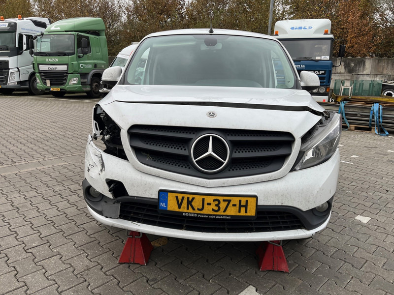 Mercedes-Benz Citan 109 CDI / Extra Lang / UNFALL / DAMAGE - Mazs furgons: foto 2 Mercedes-Benz Citan 109 CDI / Extra Lang / UNFALL / DAMAGE - Mazs furgons: foto 2