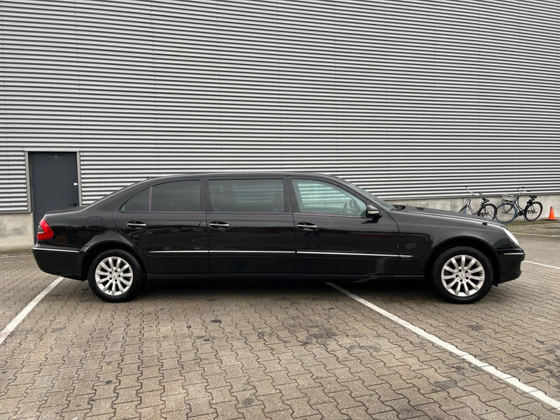 Mercedes-Benz E-Klasse / Limousine / 240 Avantgarde / 4-Matic / 8-pers / APK/TUV 09-2026 / - Sedans: foto 2 Mercedes-Benz E-Klasse / Limousine / 240 Avantgarde / 4-Matic / 8-pers / APK/TUV 09-2026 / - Sedans: foto 2