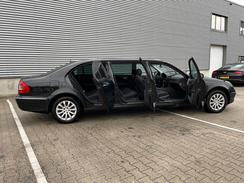 Mercedes-Benz E-Klasse / Limousine / 240 Avantgarde / 4-Matic / 8-pers / APK/TUV 09-2026 / - Sedans: foto 3 Mercedes-Benz E-Klasse / Limousine / 240 Avantgarde / 4-Matic / 8-pers / APK/TUV 09-2026 / - Sedans: foto 3