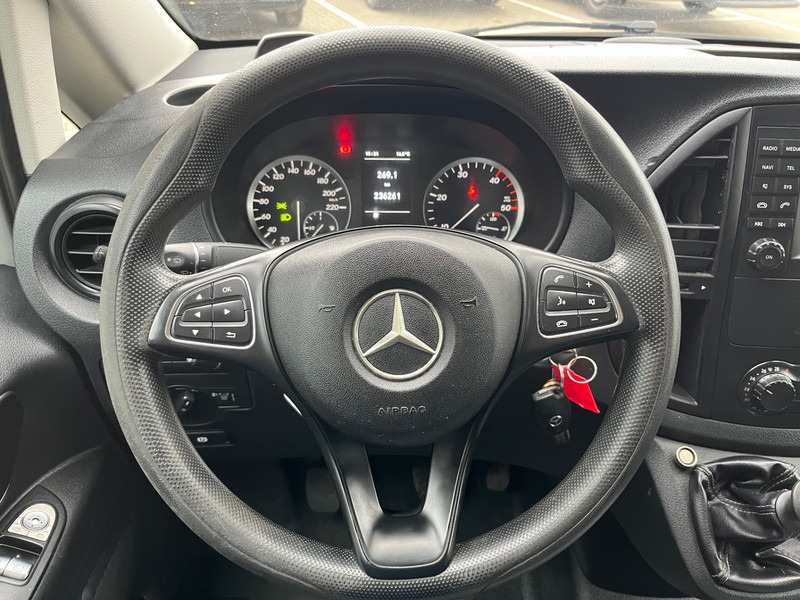 Mercedes-Benz Vito 111 CDI Lang / Business Professional Plus / / Imperial / Towbar / APK-TUV 11-25 - Mazs furgons: foto 5 Mercedes-Benz Vito 111 CDI Lang / Business Professional Plus / / Imperial / Towbar / APK-TUV 11-25 - Mazs furgons: foto 5