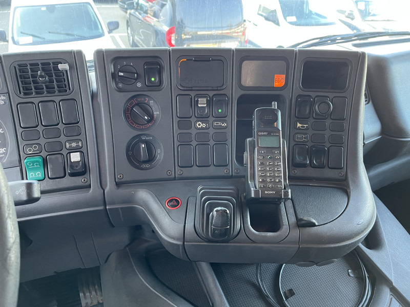 Scania R 144G V8 460 6x2 Boogie / 874 dkm / Blad - Blad / Hook Lift / NL Truck - Pacēlājs ar āķi: foto 5 Scania R 144G V8 460 6x2 Boogie / 874 dkm / Blad - Blad / Hook Lift / NL Truck - Pacēlājs ar āķi: foto 5