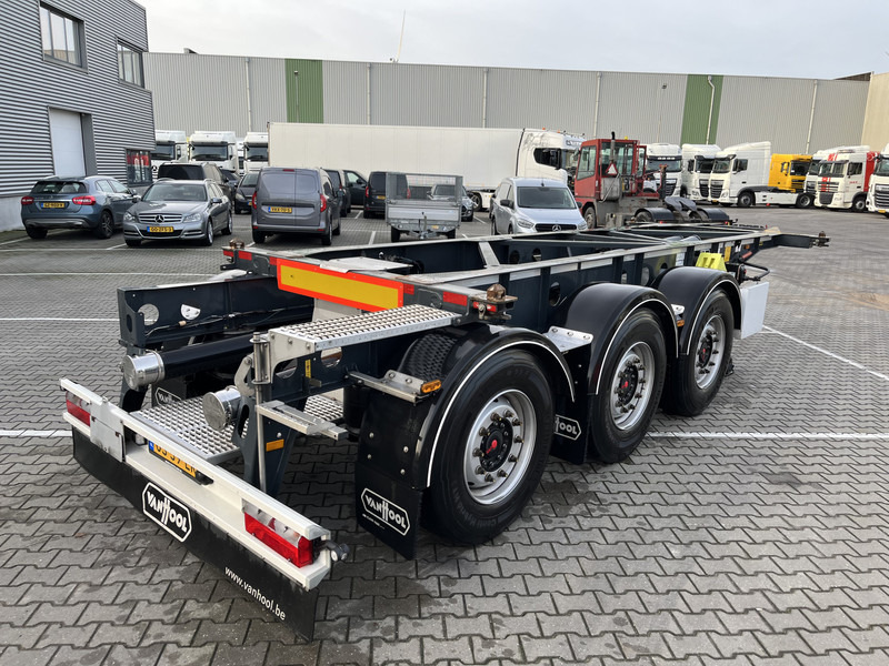 Van Hool A3C002 / ADR / 3x SAF / 20 FT Container / TE HUUR - Puspiekabe noņemamā virsbūve/ Konteineru vedējs: foto 2 Van Hool A3C002 / ADR / 3x SAF / 20 FT Container / TE HUUR - Puspiekabe noņemamā virsbūve/ Konteineru vedējs: foto 2