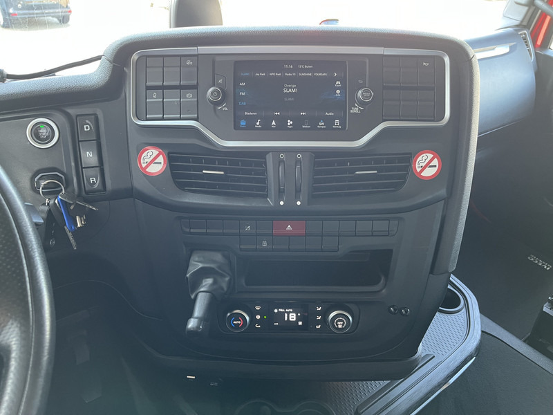 Iveco S-Way AT 420 / Full LED / 569 dkm / 2 Tanks / 2 Fridge / APK TUV 03-26 - Vilcējs: foto 5 Iveco S-Way AT 420 / Full LED / 569 dkm / 2 Tanks / 2 Fridge / APK TUV 03-26 - Vilcējs: foto 5
