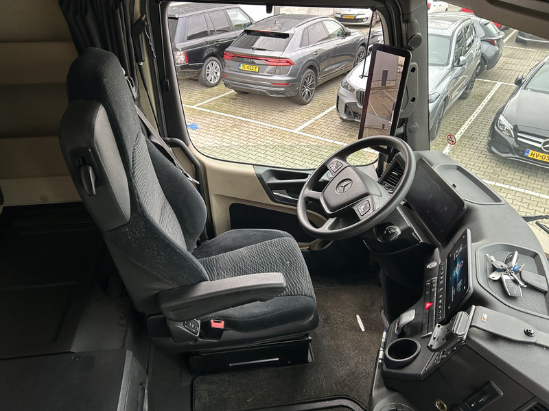 Mercedes-Benz Actros 1845 Bigspace / 314 dkm / Mirror Cams / 2 Tanks / NL Truck - Vilcējs: foto 3 Mercedes-Benz Actros 1845 Bigspace / 314 dkm / Mirror Cams / 2 Tanks / NL Truck - Vilcējs: foto 3