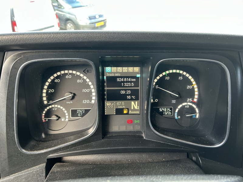 Mercedes-Benz Actros 1845 Bigspace / 924 dkm / Stand Airco / APK TUV 07-25 - Vilcējs: foto 4 Mercedes-Benz Actros 1845 Bigspace / 924 dkm / Stand Airco / APK TUV 07-25 - Vilcējs: foto 4